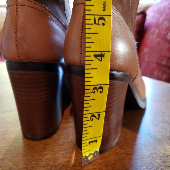 Ralph Lauren Devyn Booties - Picture 5 of 8